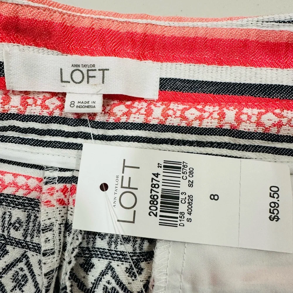 Ann‎ Taylor The Riviera Shorts  Womens Size 8 Textured  Aztec Stripe Boho NWT